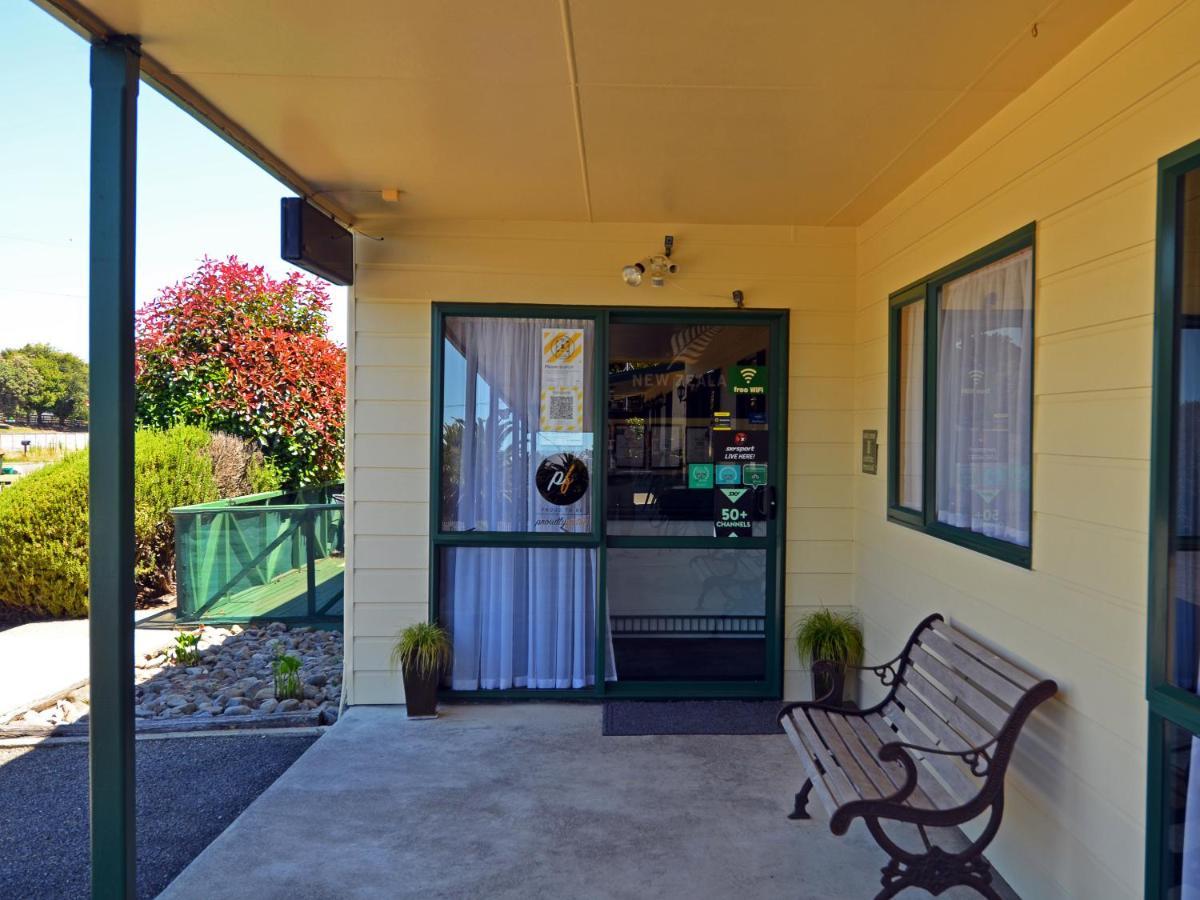 Celtic Motel Foxton Extérieur photo