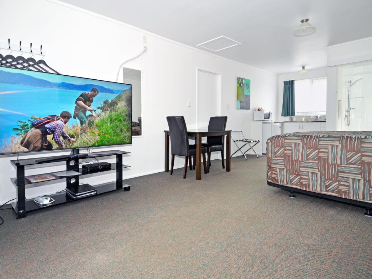 Celtic Motel Foxton Extérieur photo